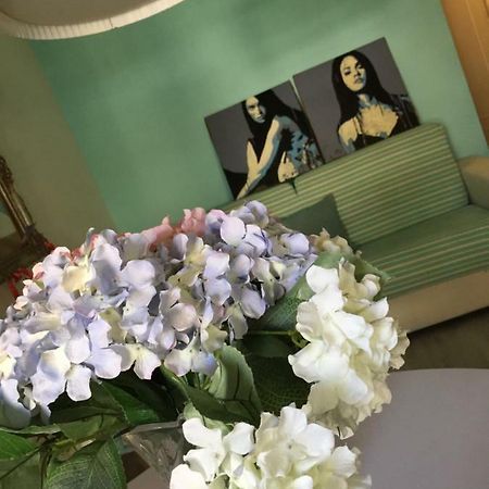 Resident St Agata Appartament Artist Apartment Marina di Massa Exterior photo